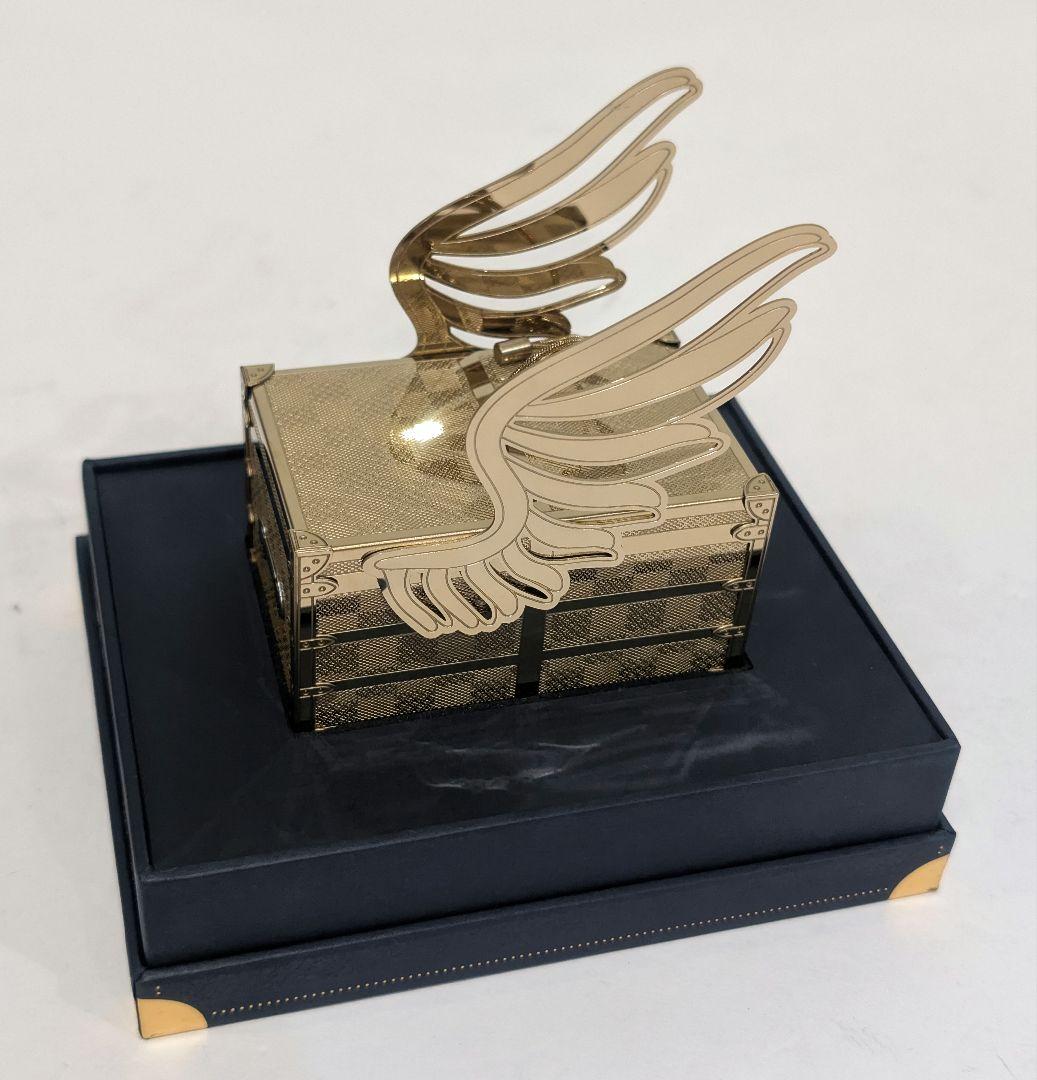 非売品 LOUIS VUITTON ルイヴィトン ホリデー ギフトオーナメント 今年もLOUIS VUITTONから ホリデーギフト🎁 オーナメント✨ 箱まで