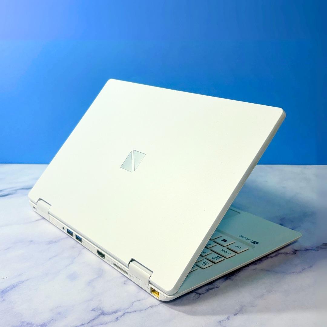 ☆1台限り☆】軽量コンパクト！SSDで快速・Win11・ホワイトノートパソコン