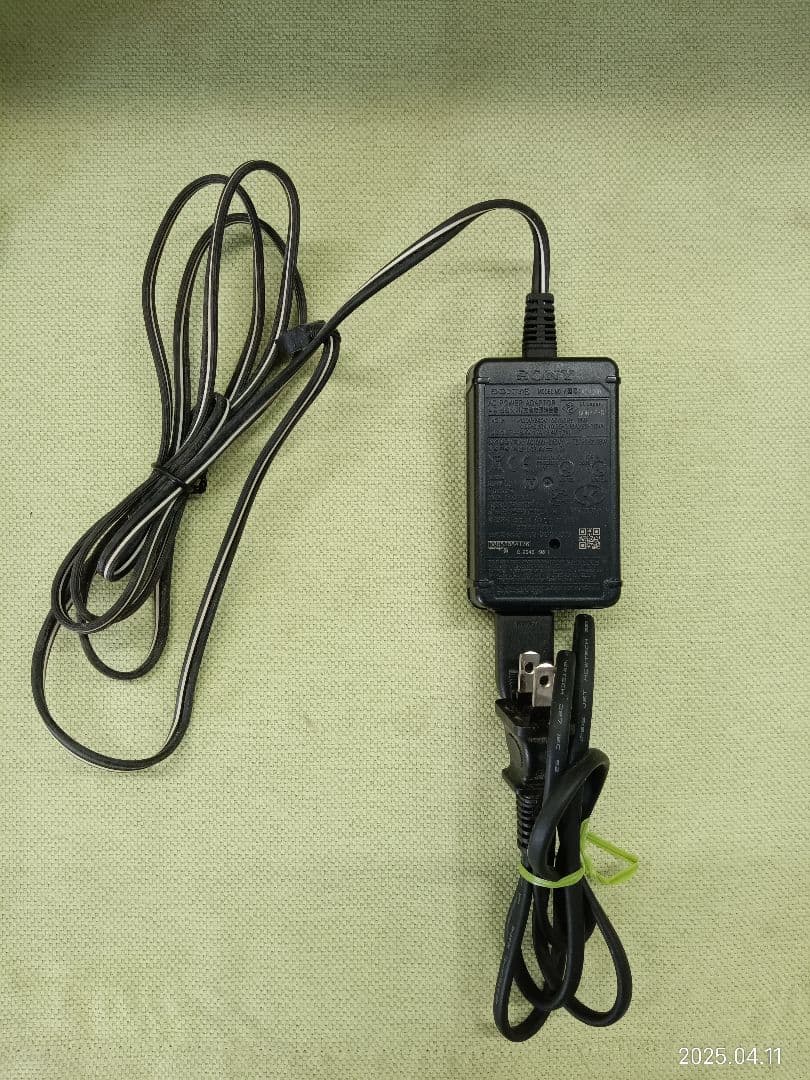 《TB66》SONY ソニー DCR-SR65 ハンディカム ビデオカメラ