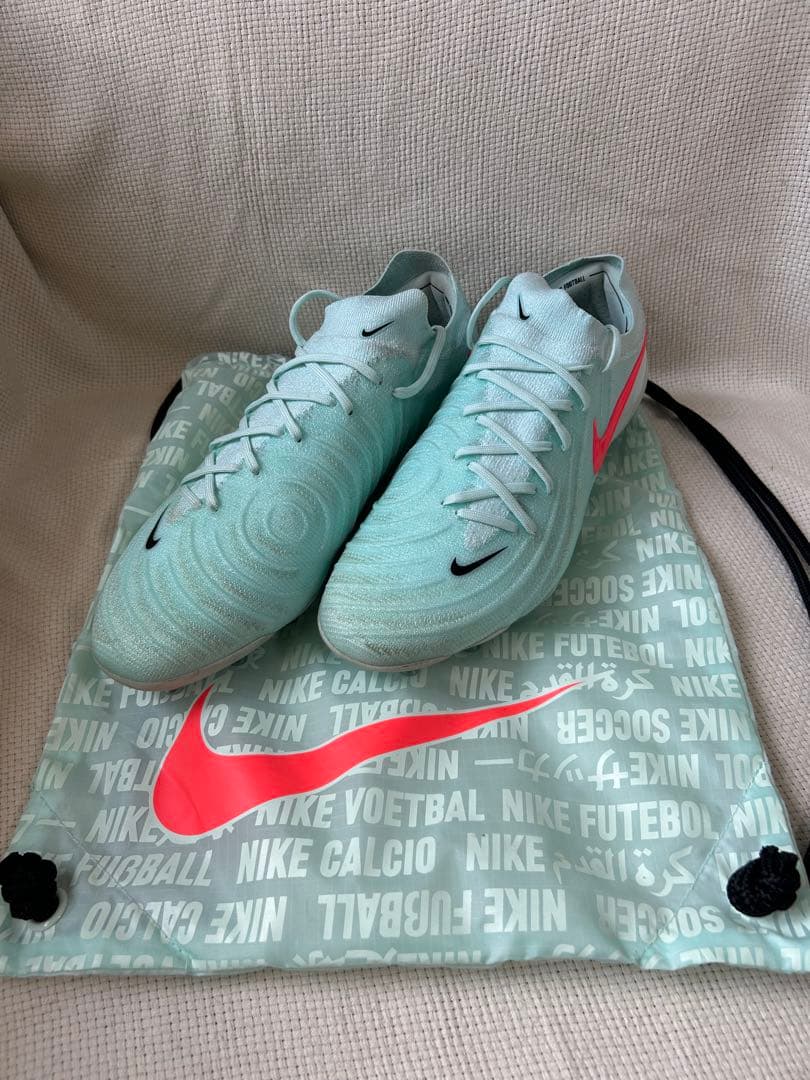 【最終価格！】Nike ファントムGX2エリート　AG 28.5cm