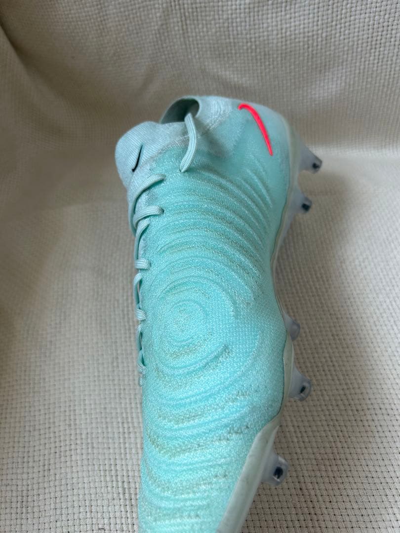 【最終価格！】Nike ファントムGX2エリート　AG 28.5cm