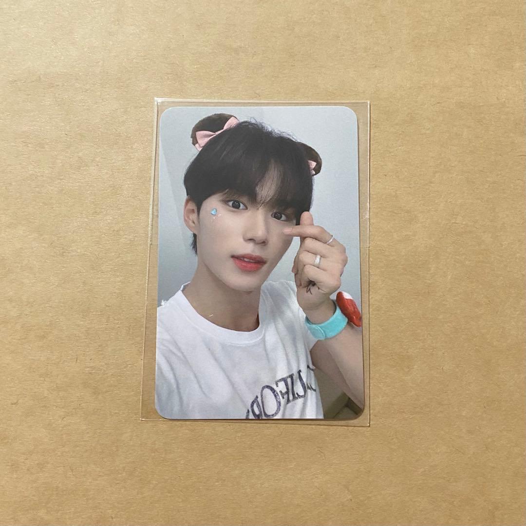 WEi ジュンソ トレカ - メルカリ