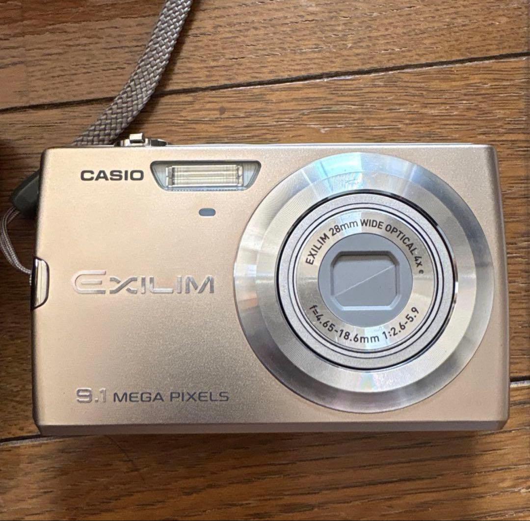 CASIO EXILIM EX-Z250 コンパクトデジタルカメラ - メルカリ