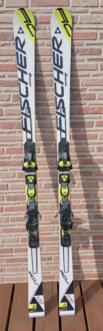 Fischer スキー板 ホワイト/イエロー - メルカリ