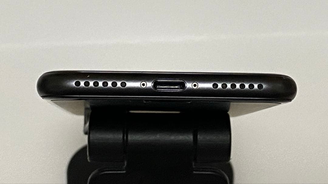 iPhone8 本体 スペースグレイ 256GB 78％ SIMロックなし