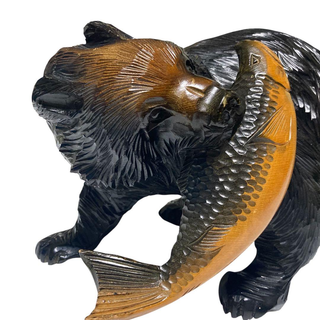 北海道 木彫り熊 鮭くわえ熊 清峰 在銘 約30cm民芸品 置物 木彫 - メルカリ