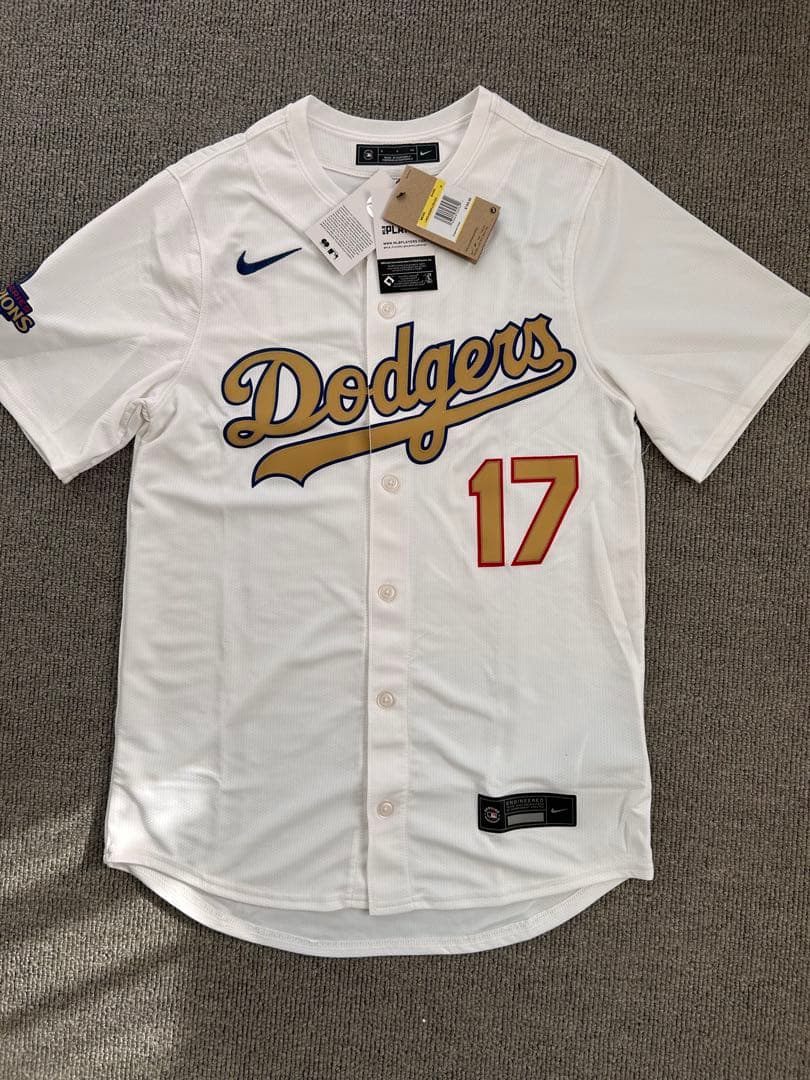 新品 未開封 ドジャース 大谷翔平 17番 ゴールド ユニフォーム メンズ