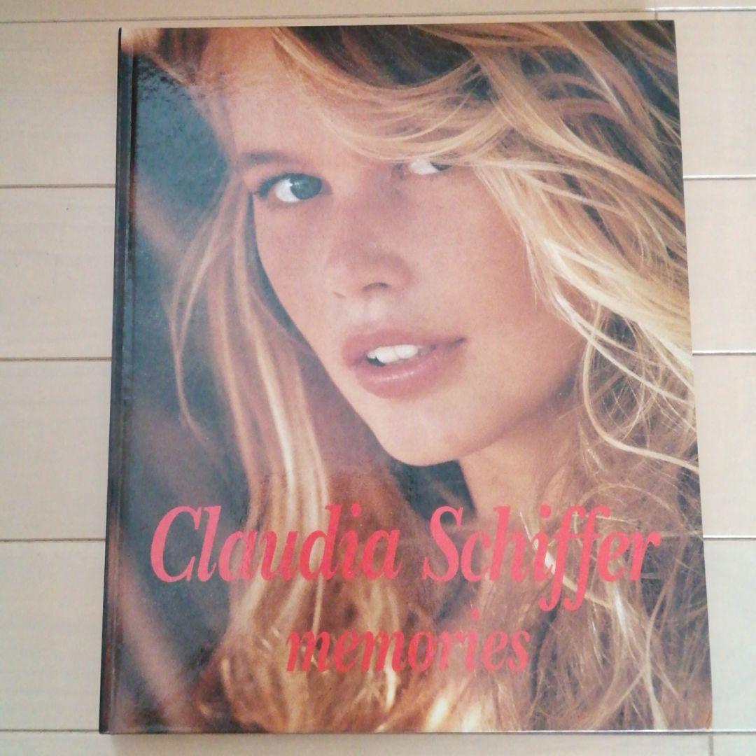 1996年クラウディア・シファー写真集 CHANEL - メルカリ