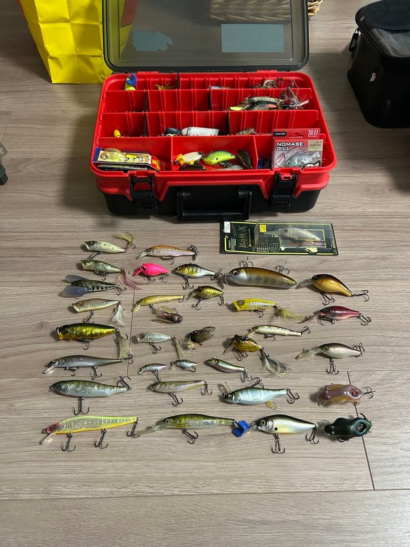 バス釣り ルアーセット Amazon | 5個 浮動ルアー バス釣り ルアーセット 路亜餌 軽量魚釣り 餌