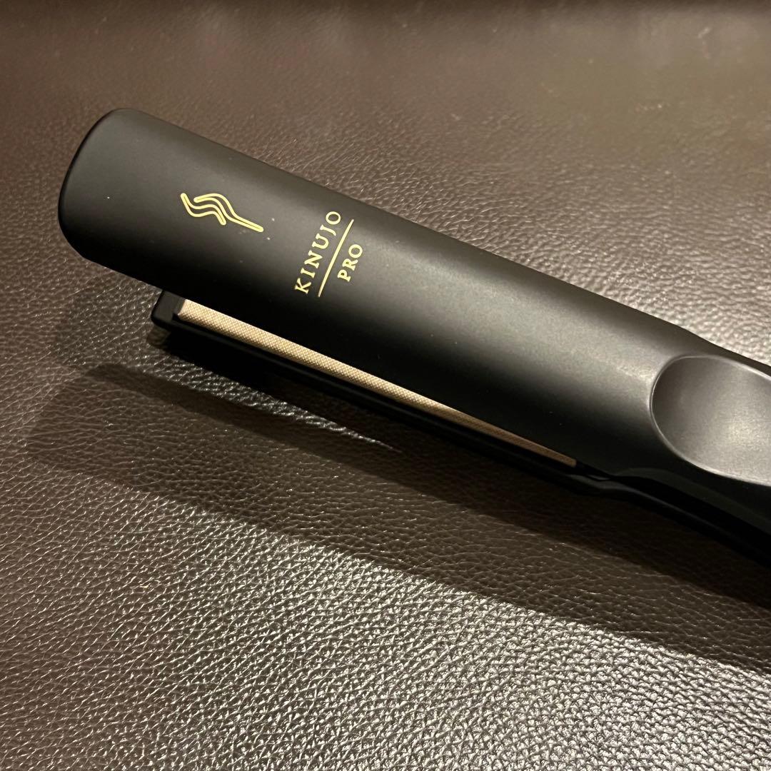ジャンク品】KINUJO プロ ストレートアイロン - メルカリ