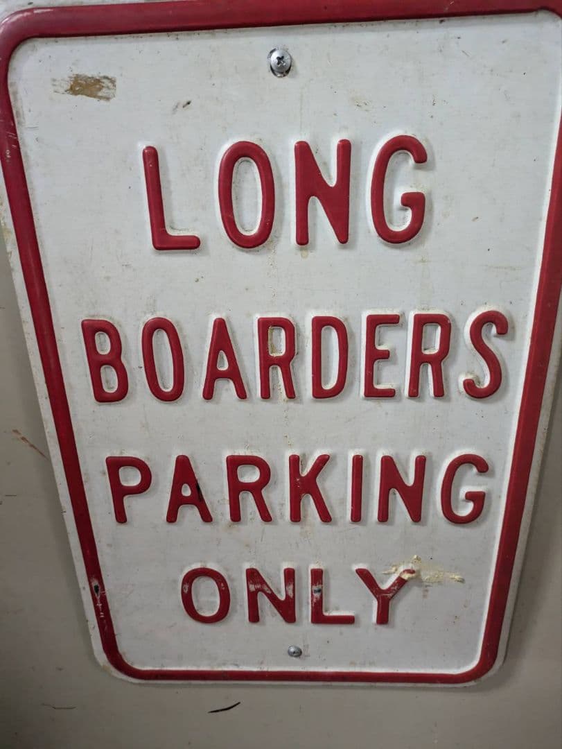 カリフォルニアサイン看板　LONGBOARDERSPARKINGONLY INTERSTATE CALIFORMIA ヴィンテージ看板】ロードサイン