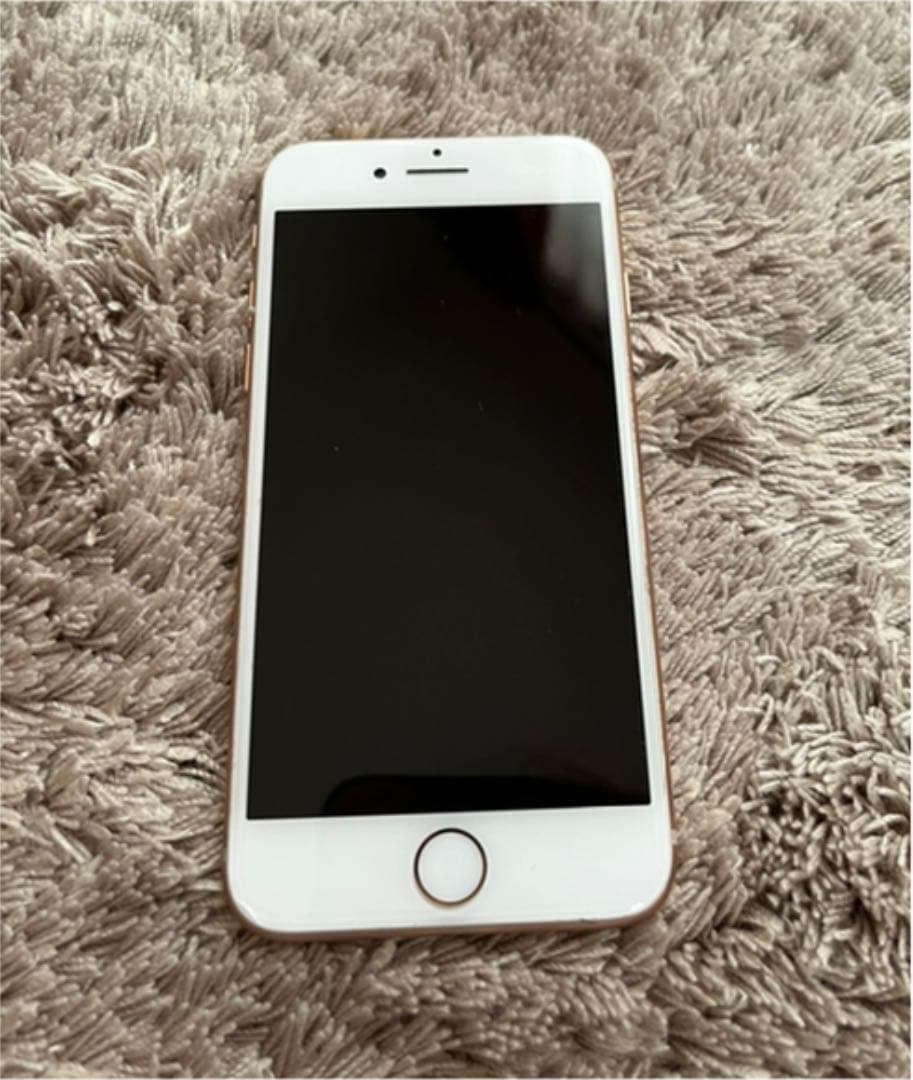 値下げ！iPhone 8 Gold 64 GB SIMフリー