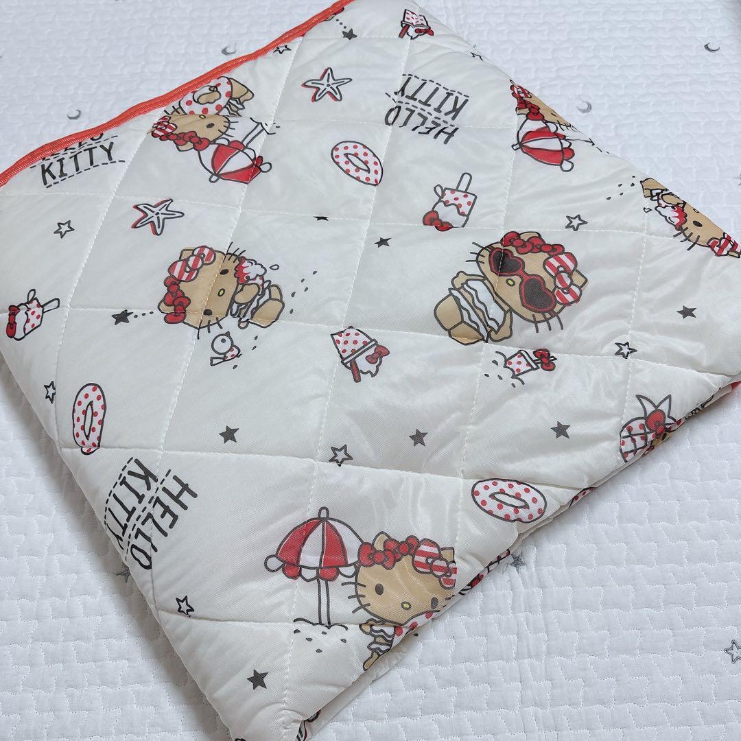 サンリオ❣️激かわ ハローキティ 日焼けキティ 冷感敷きパッド ダブル