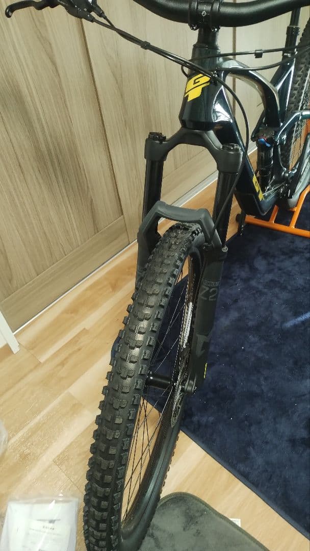 GT SENSOR CARBON ELITE LTD フルサス 浜松 大阪