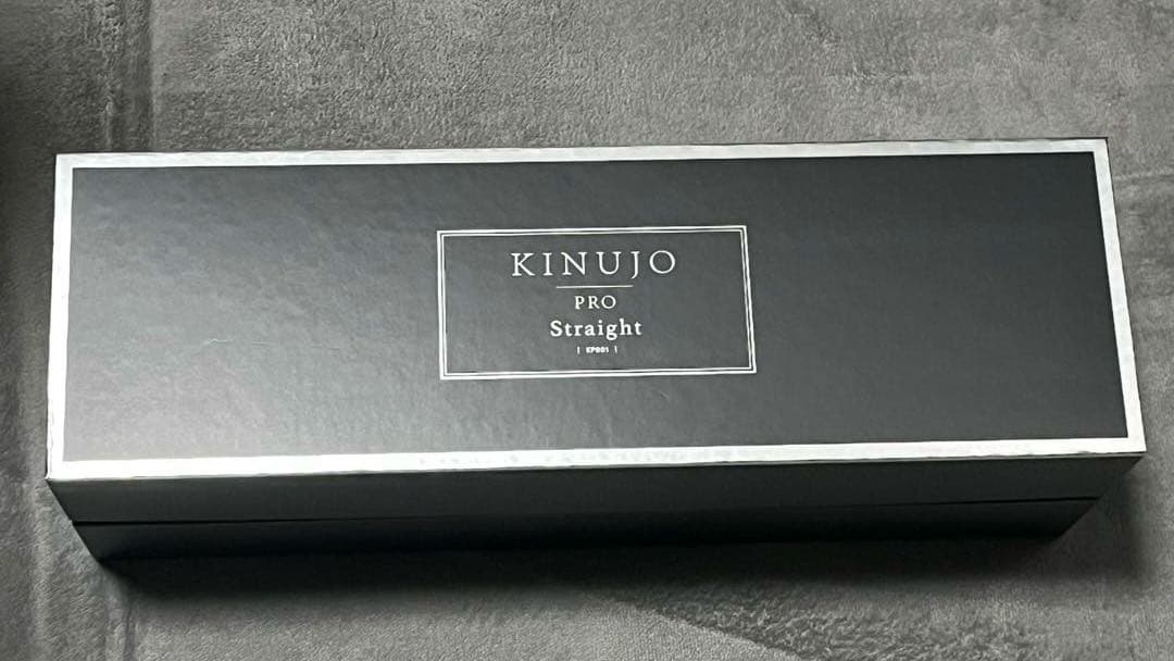 美品✨ 納品書有！絹女 KINUJO PRO ヘアアイロン 最新モデル - メルカリ