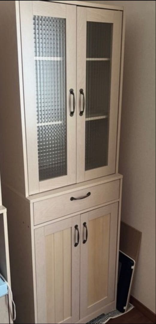 値下げ不可。縦1．7m 横36センチ 縦1．7m 横36センチ ナフコ 棚