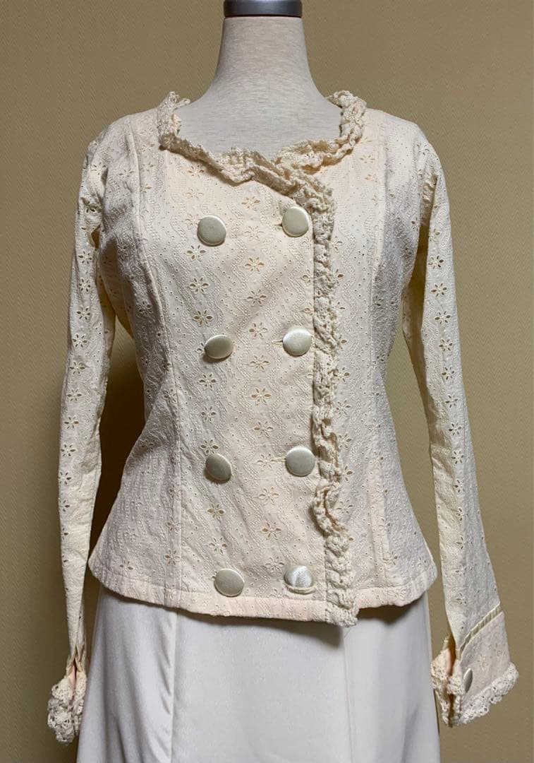 フラメンコ衣装 ソニアジョーンズブラウス 生成り サイズ3 - メルカリ