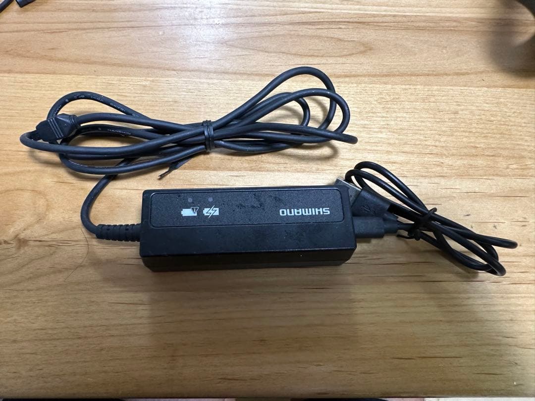 シマノ バッテリーチャージャー sm-bcr2