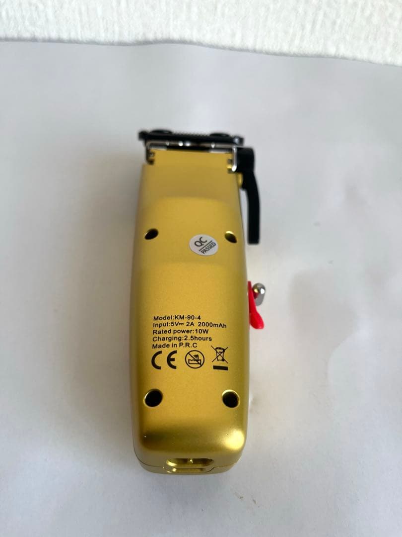 Kemei 電動バリカン KM-90-4 ゴールド 充電式 DLC刃 プロ仕様 - メルカリ