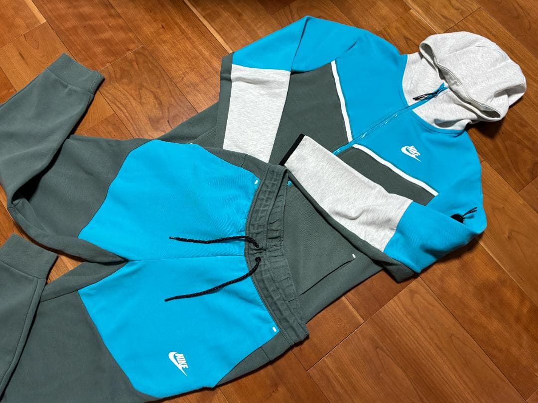 central cee愛用 NIKE テックフリース セットアップM ブルー central cee愛用 NIKE テックフリース セットアップM ブルー - メルカリ