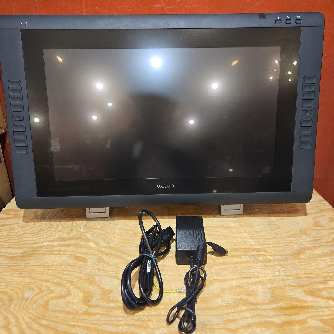 D】ジャンク Wacom 液晶ペンタブレット Cintiq DTK-2200 - メルカリ
