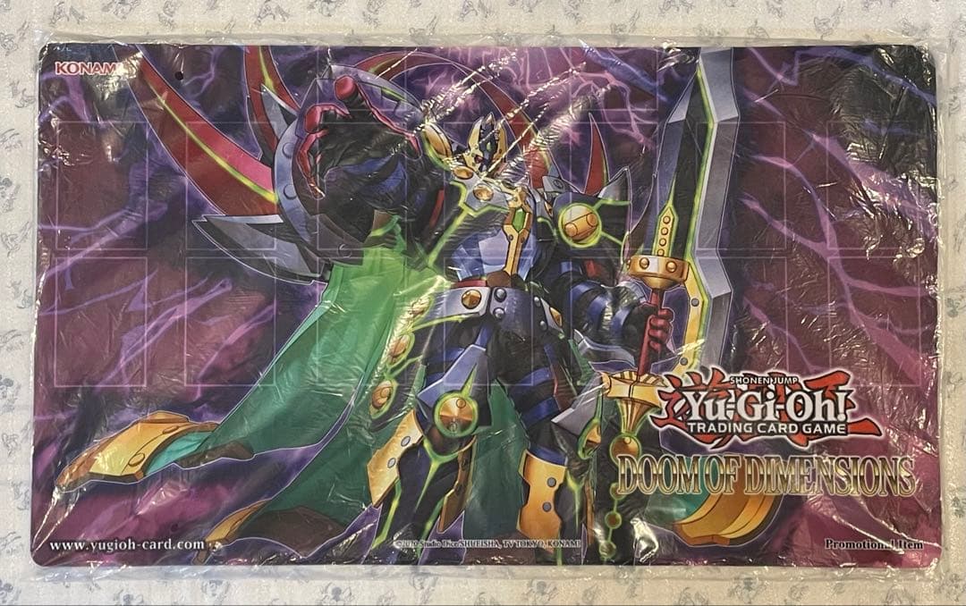海外限定 DDDD偉次元王アーク・クライシス プレイマット 遊戯王 新品未