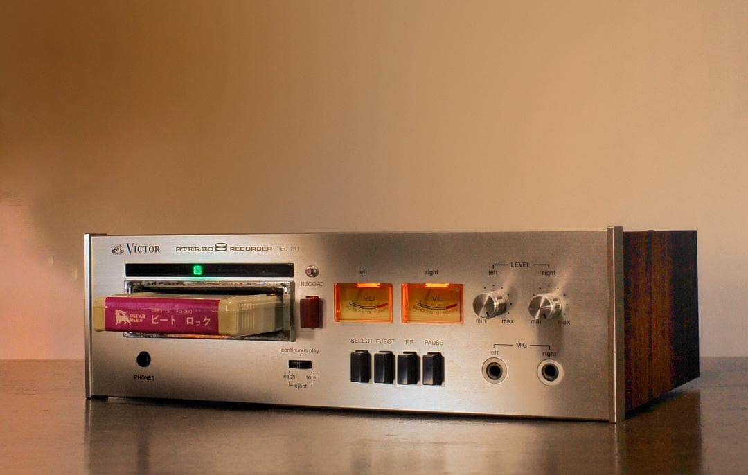 ★8トラを今に楽しむ…VICTOR ED-241　♪ hq720.jpg?sqp=-