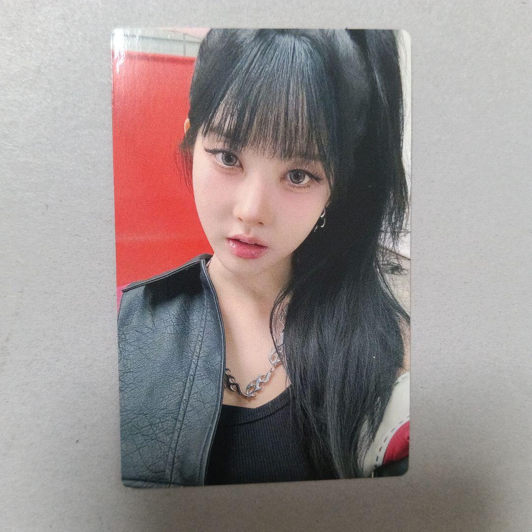 STAYC シウン STAY ALIVE 初回限定盤 封入トレカ③ - メルカリ