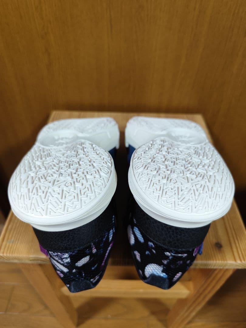 Nike Kyrie Low 5　ナイキ　カイリーロー5　27.0cm