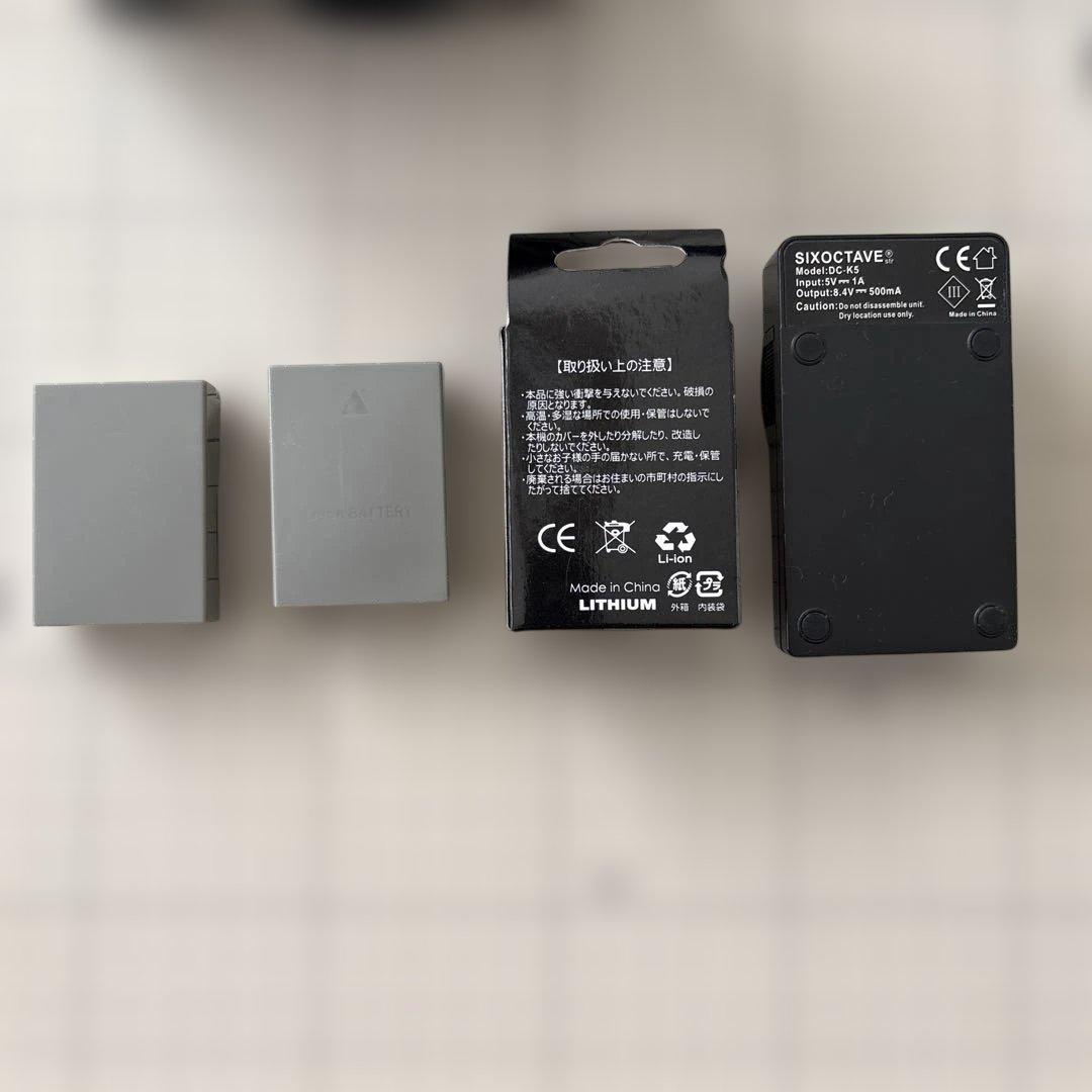 OLYMPUS OM-D E-M5 シルバー （ショット数8679回） - メルカリ