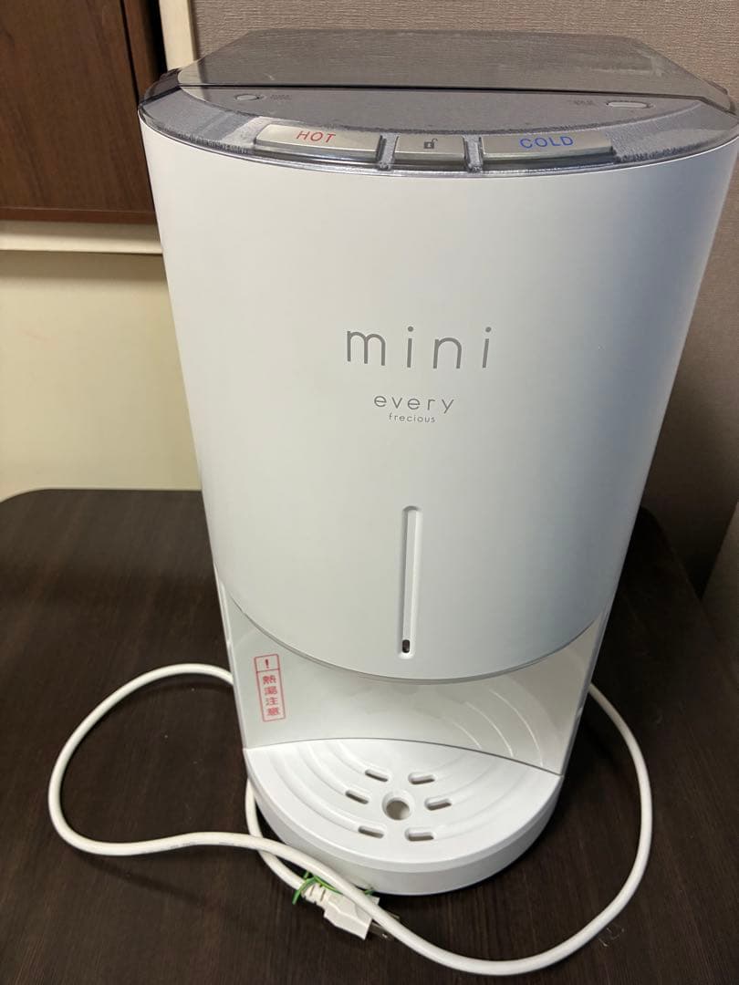手渡し限定。every frecious mini 卓上型浄水器 ホワイト - メルカリ