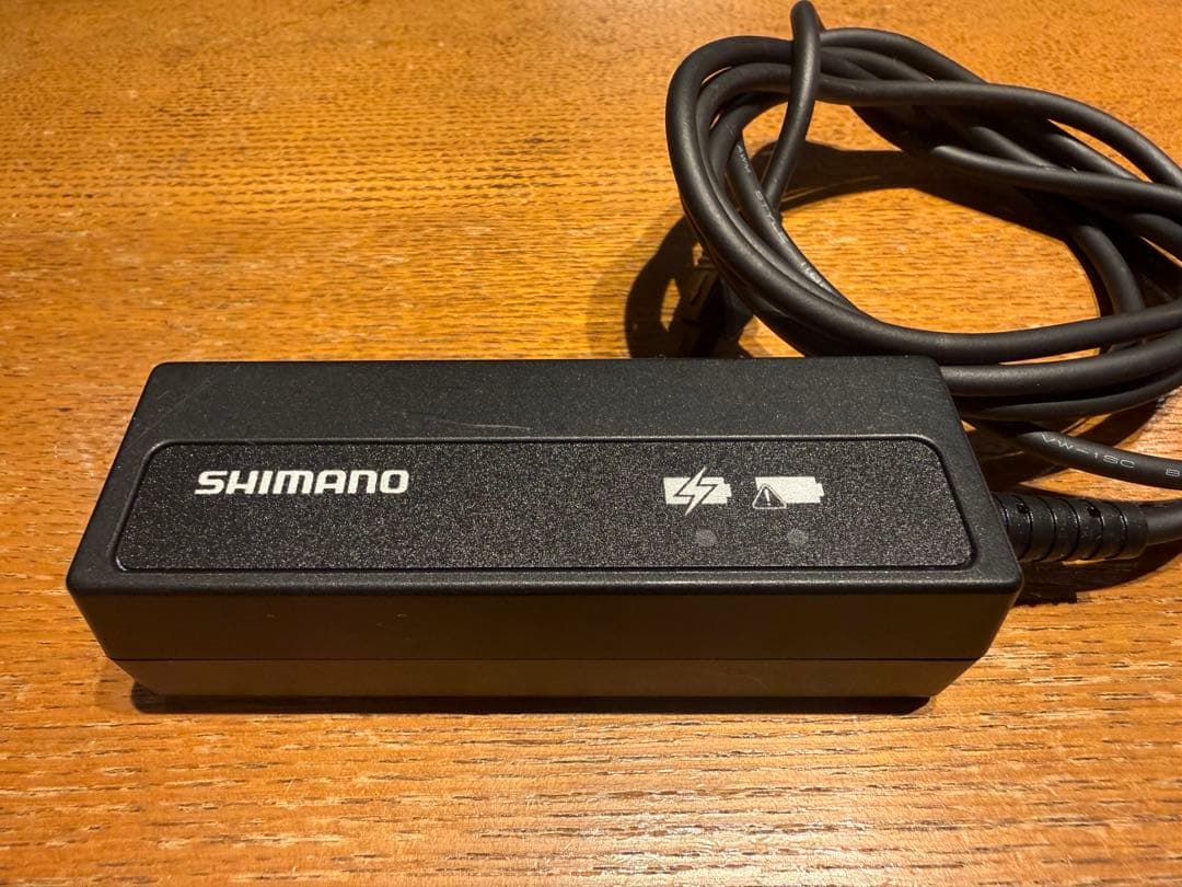 シマノ di2 充電器 SM-BCR2 - メルカリ