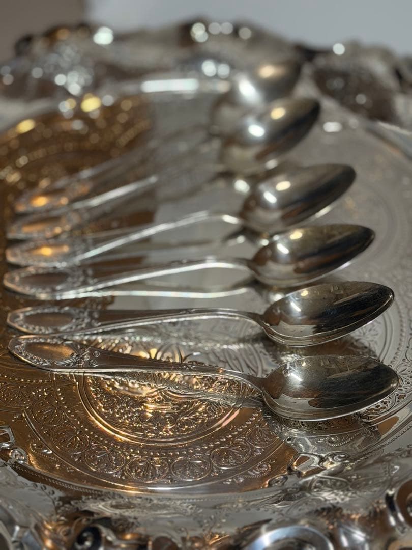 【超お得】No2【純銀・ソリッドシルバー】 6本セットスプーン 超お得】No2【純銀・ソリッドシルバー】 6本セットスプーンの通販 by