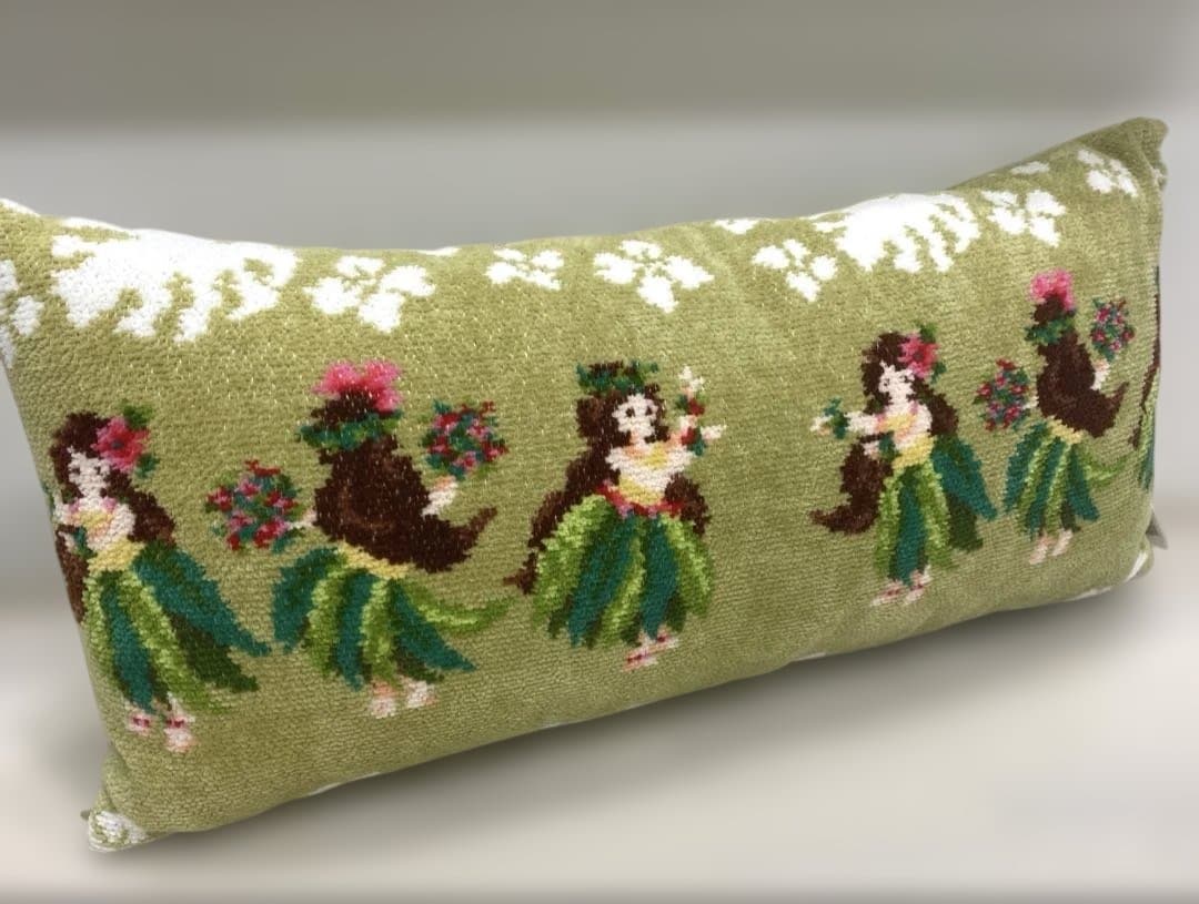 美品✨FEILER フェイラー マナマナ クッション グリーン　 長方形　緑 FEILER MAGAZINE 詳細 | フェイラー(FEILER)オフィシャルブランドサイト