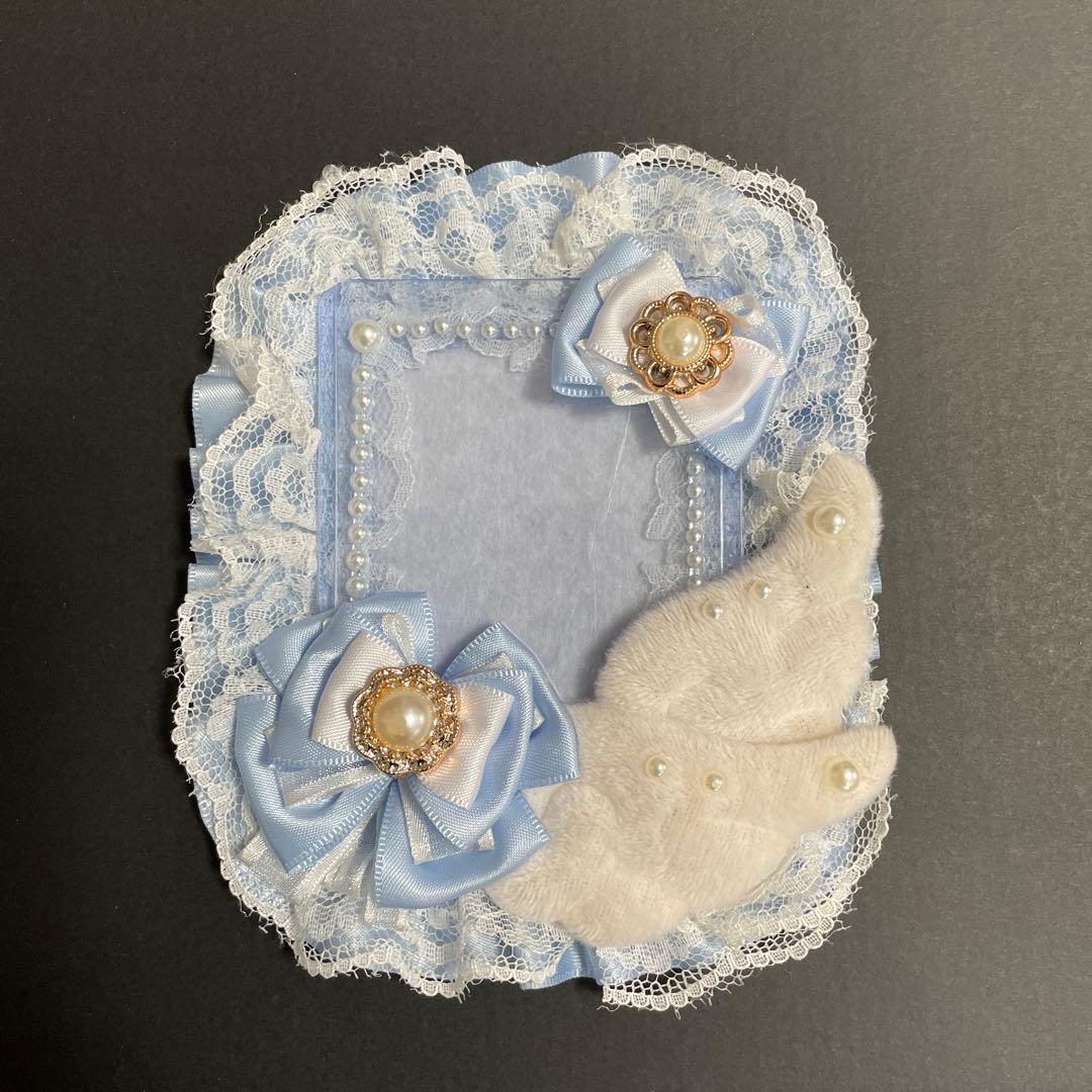 硬質ケース デコ ブルー×白 B8 リボン 天使の羽 レース(縦横タイプ