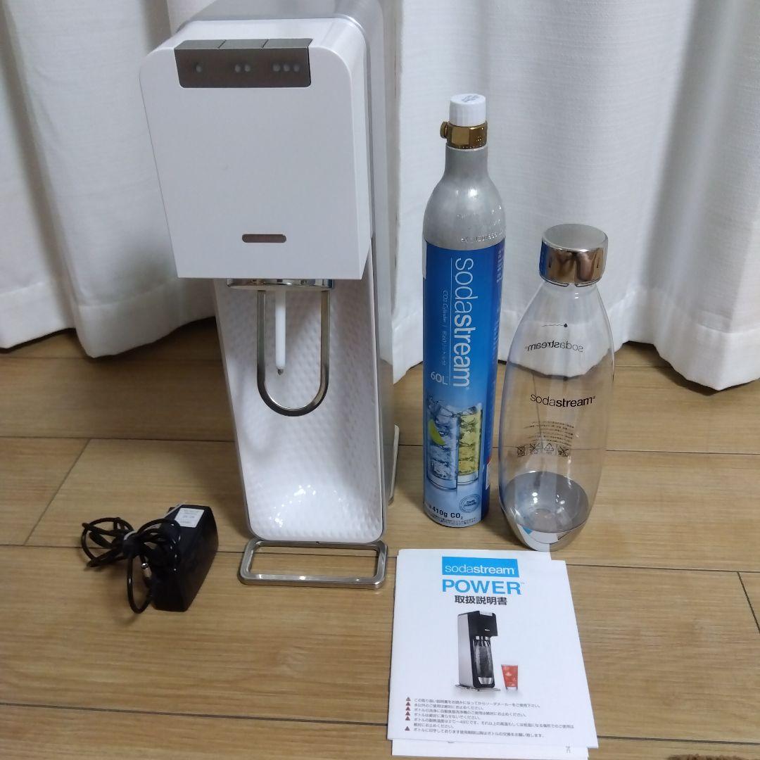 sodastream POWER 炭酸水メーカー ホワイト　最上位モデル ソーダストリーム Source Power（ソースパワー）スターターキットを