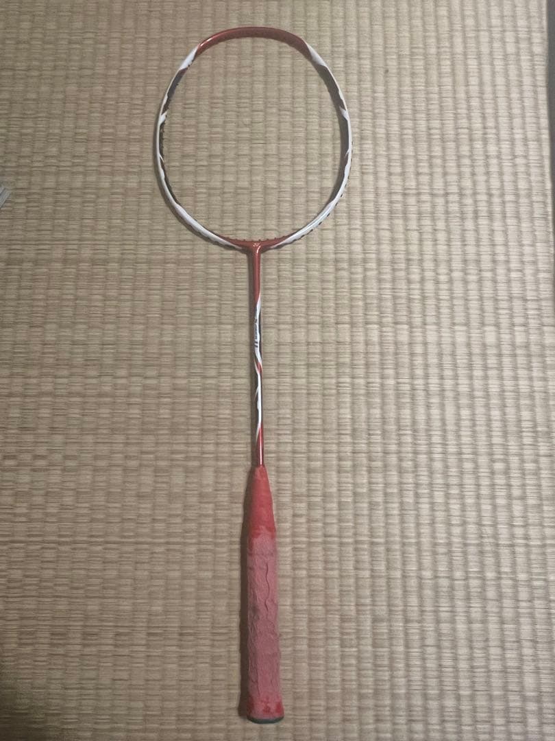 バドミントンラケット 赤と白 Amazon | バドミントン ラケット マッスルパワー2 初心者向け それ自体