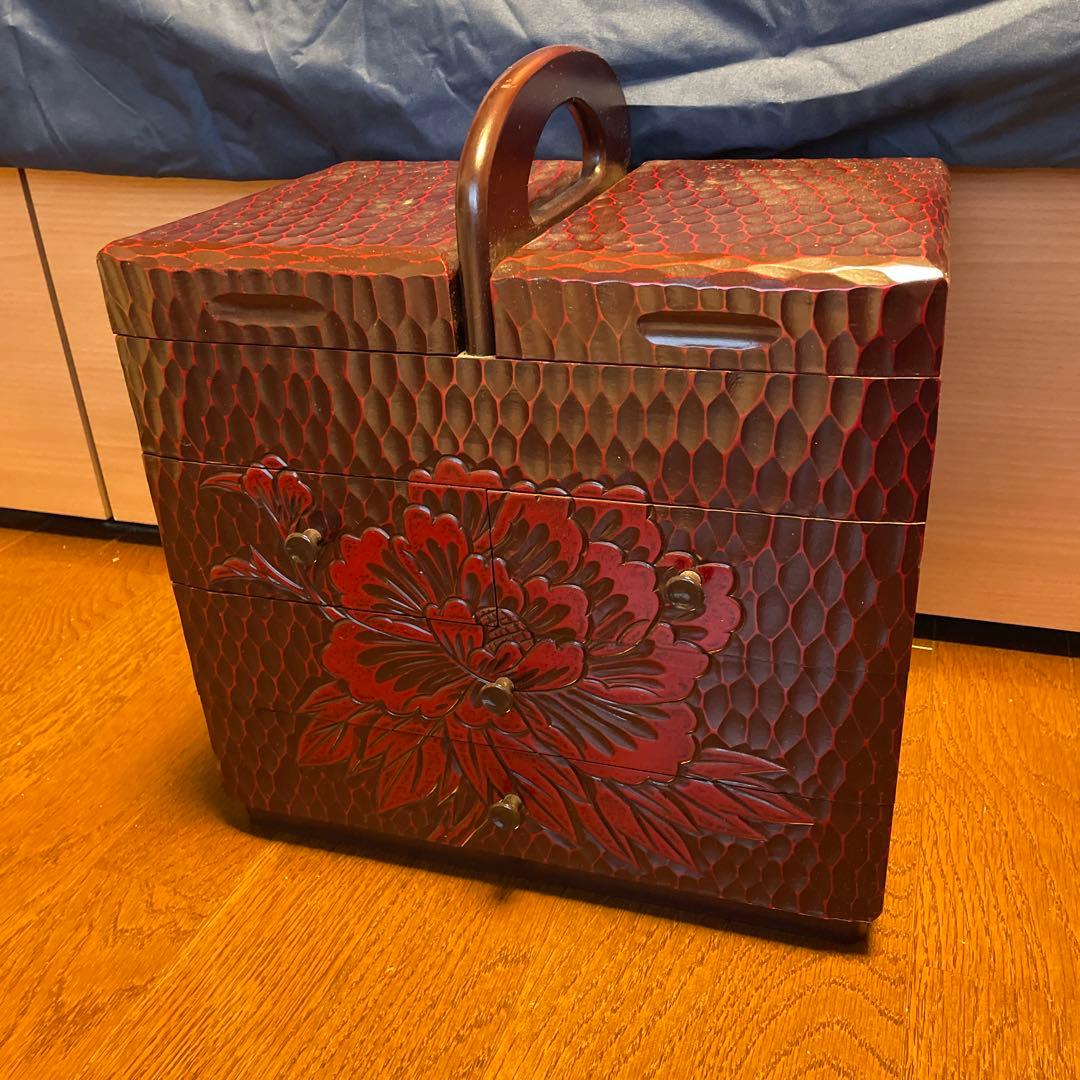 鎌倉彫 裁縫箱 木製 持ち手付き 伝統工芸 - メルカリ