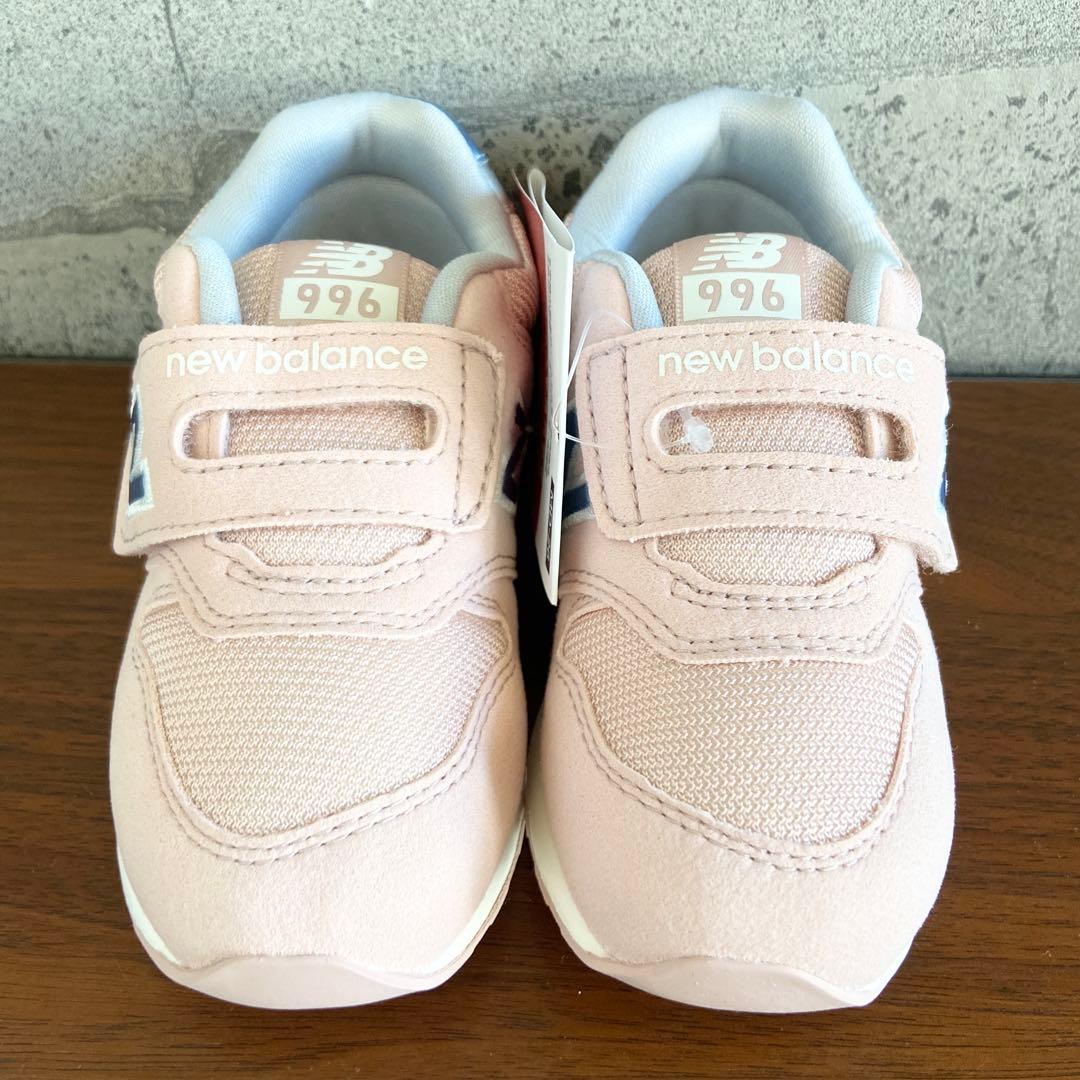 新品】15.5センチ チェリーブロッサム ニューバランス スニーカー