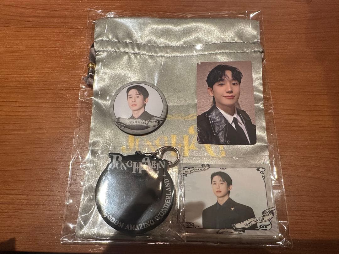 2025年　FNC KINGDAM チョンヘイン 本日18:00より「2025 FNC KINGDOM 10TH ANNIVERSARY - AMAZING