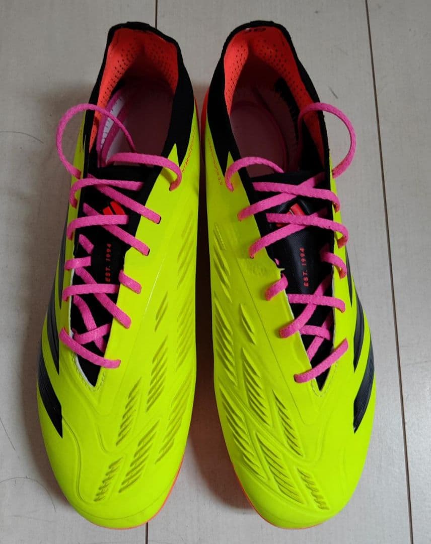 再特価！未使用 25.5cm プレデターエリート HG/AG