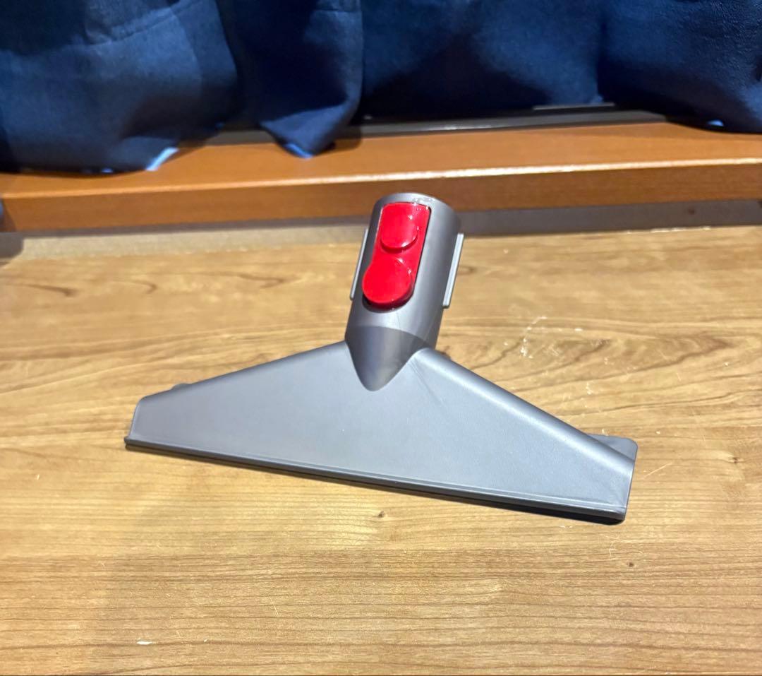 アタッチメント多数付属！細部まで洗浄済！#Dyson #V10 ハンド