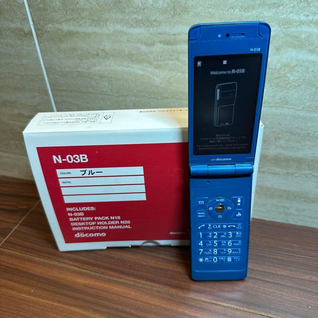 docomo N-03B ガラケー 5549 - メルカリ