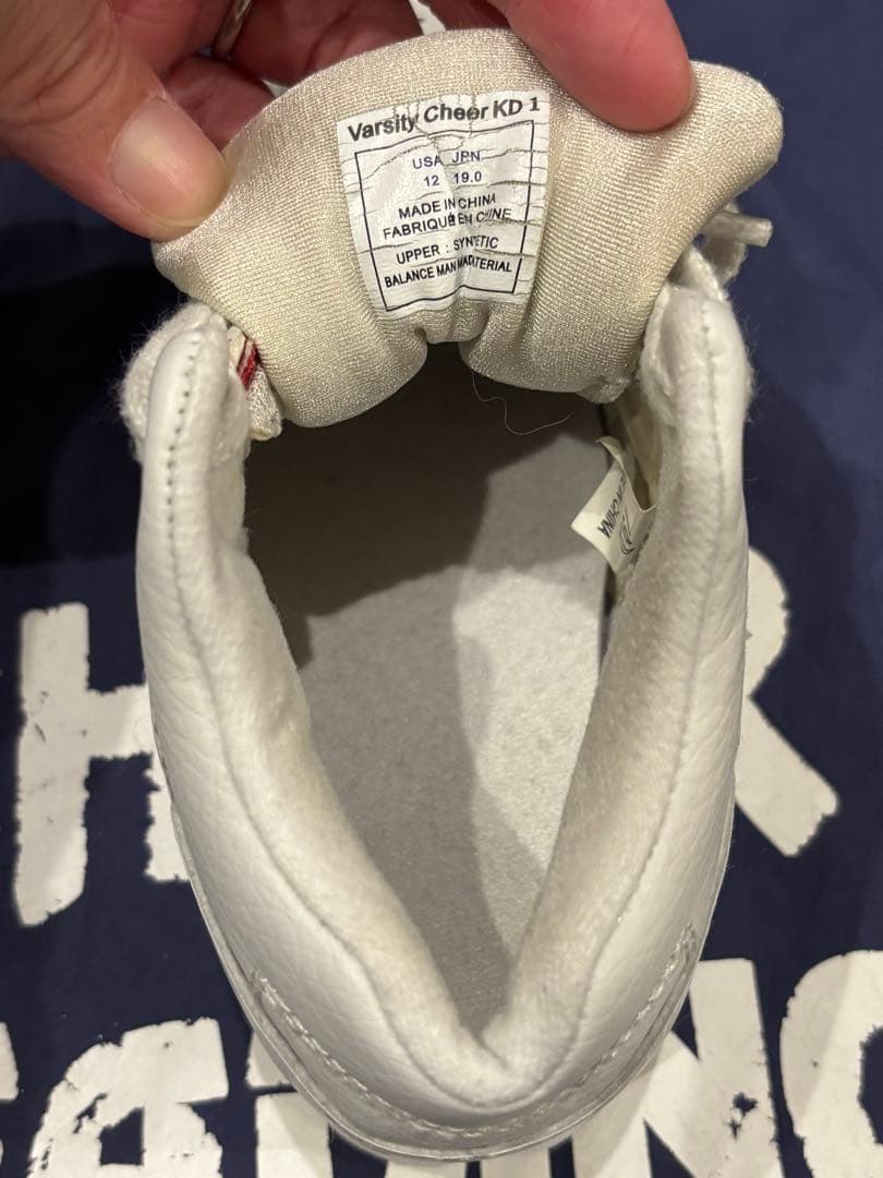 【‼️値下げ‼️】チアリーディングシューズ　varsity 19.0cm