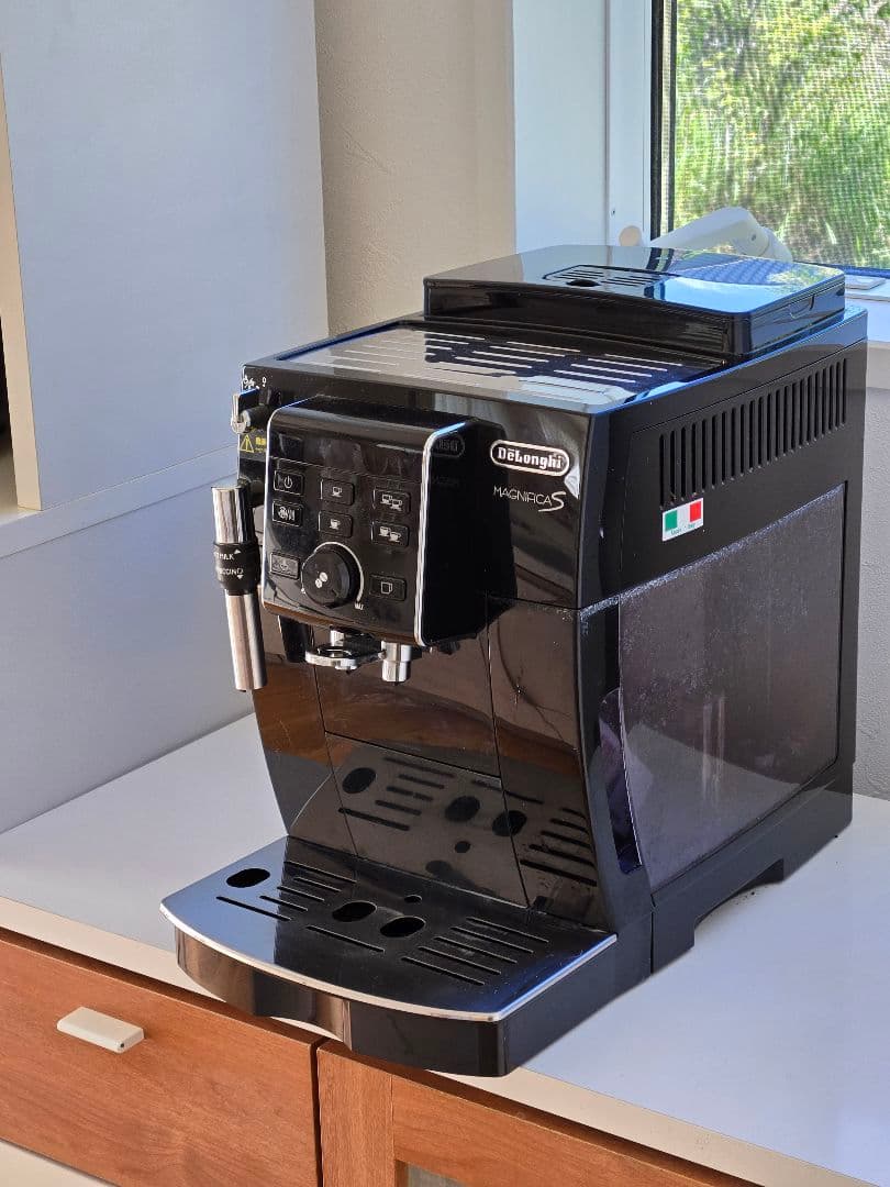 デロンギ マグニフィカS ECAM23120 全自動エスプレッソマシン レンタル] デロンギ マグニフィカS ECAM23120BN コンパクト全自動