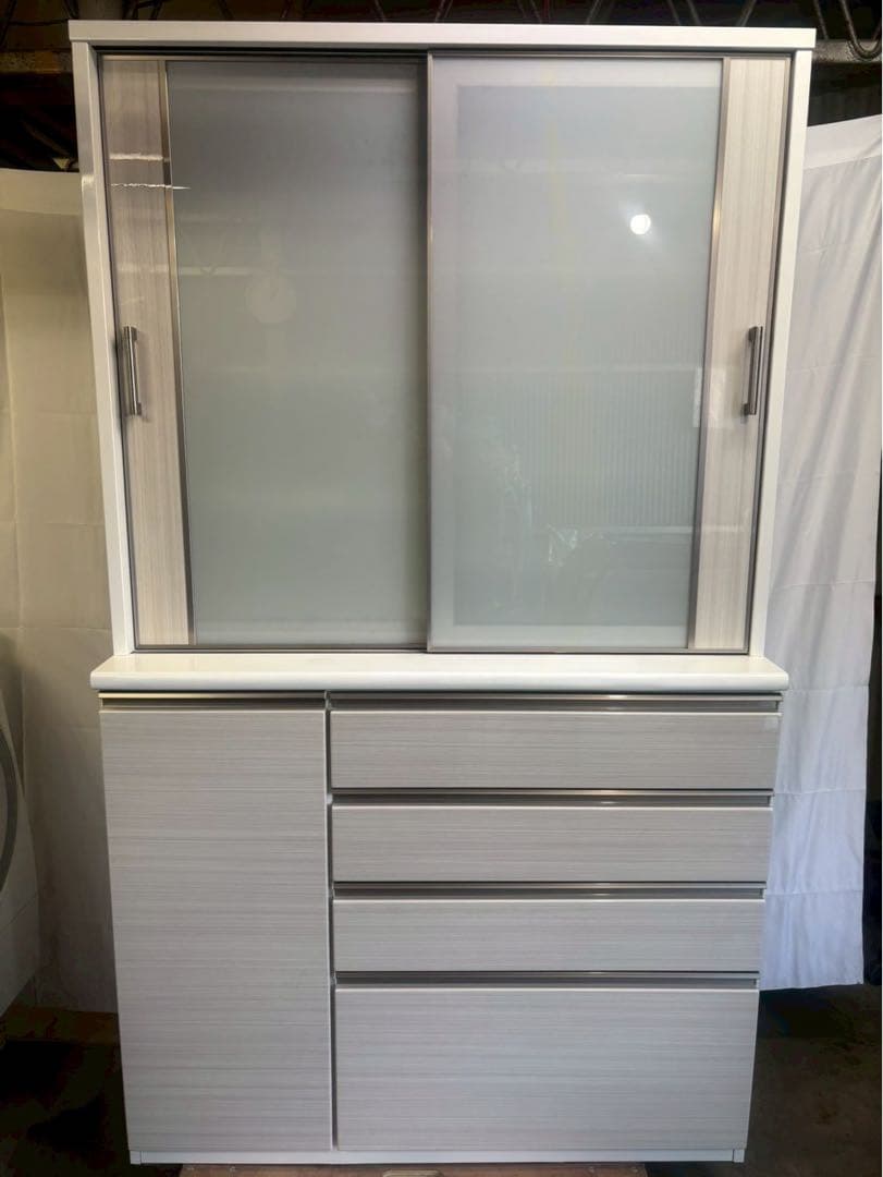 ニトリ 食器棚 ポスティア 幅120 高さ205 奥行50 ニトリ 食器棚 ポスティア 幅120 高さ205 奥行50