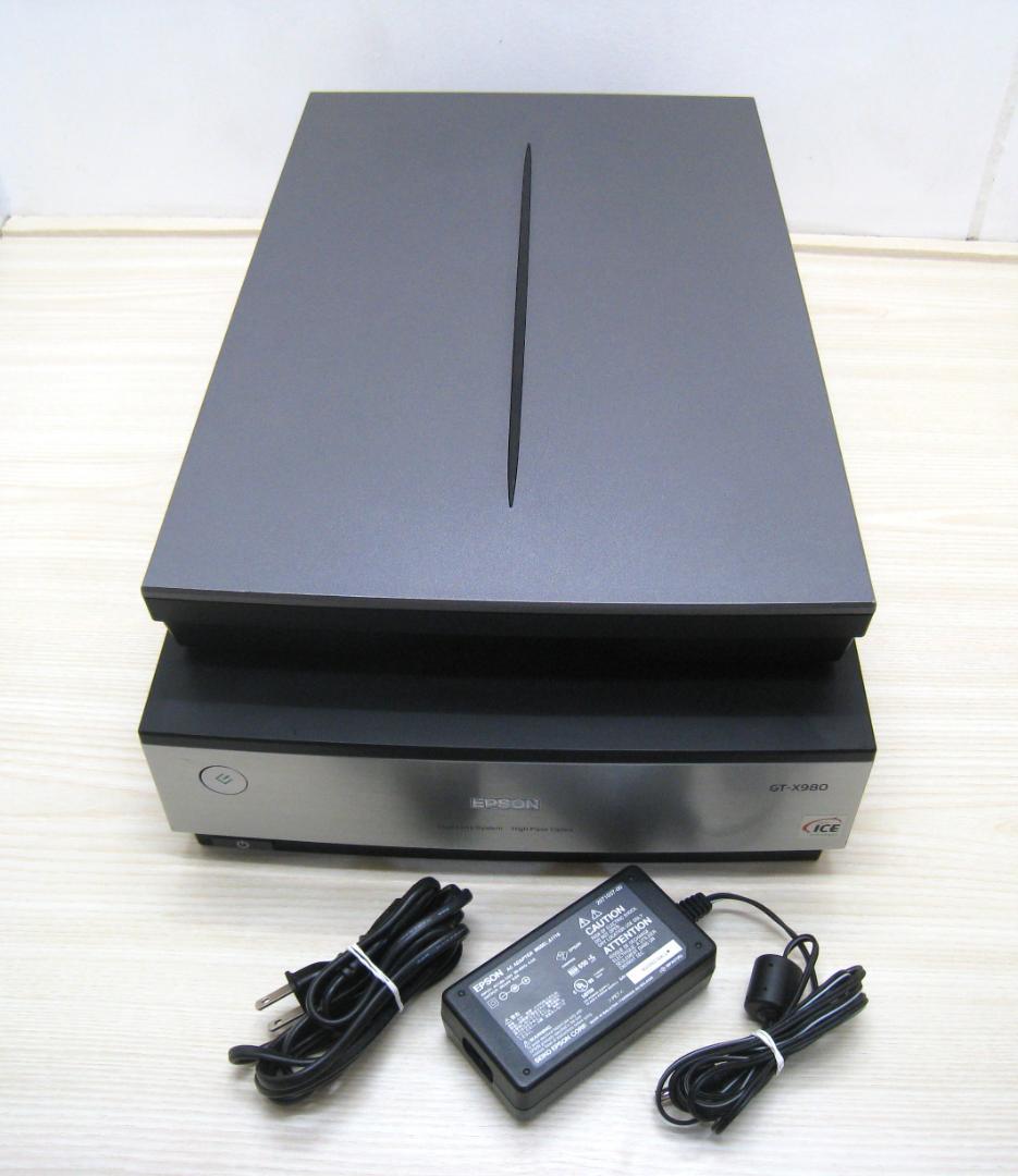 EPSON GT-X980 A4フォト グラフィック スキャナー フラットベッド EPSON(エプソン) GT-X980 A4フラットベッド スキャナー: モニター