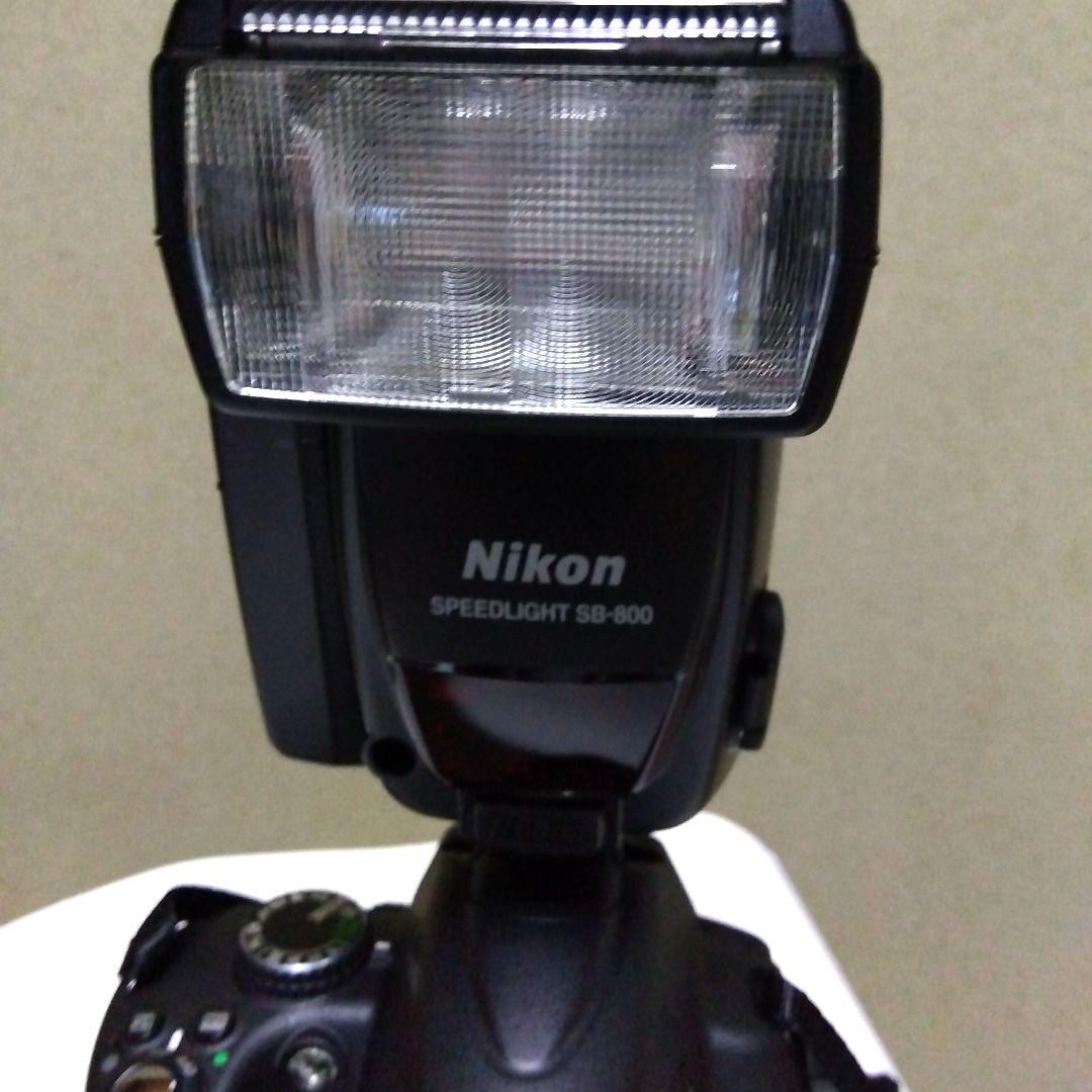 【値下げ】Nikon カメラ《D5000》＆ストロボ《SB-800》