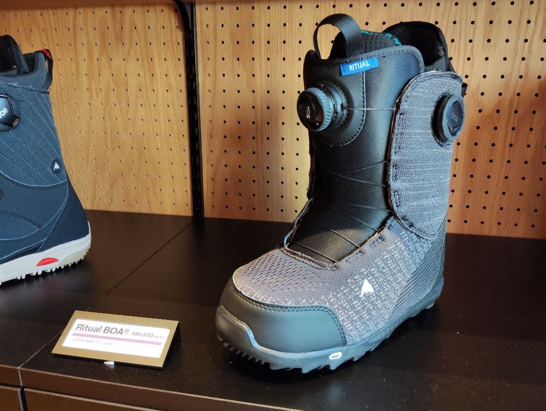 新品 Ritual BOA 女性用スノーボードブーツ BURTON】 バートン 【Ritual BOA】 リチュアル BOA 25-26 ウィメンズ