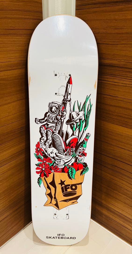 IFO スケートボードデッキ 8インチ オマケ付 - メルカリ